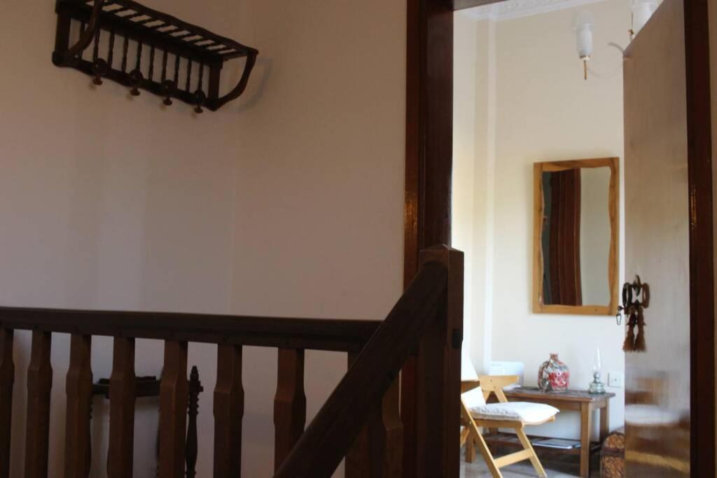 Velia Guesthouse กาลาวริตา ภายนอก รูปภาพ