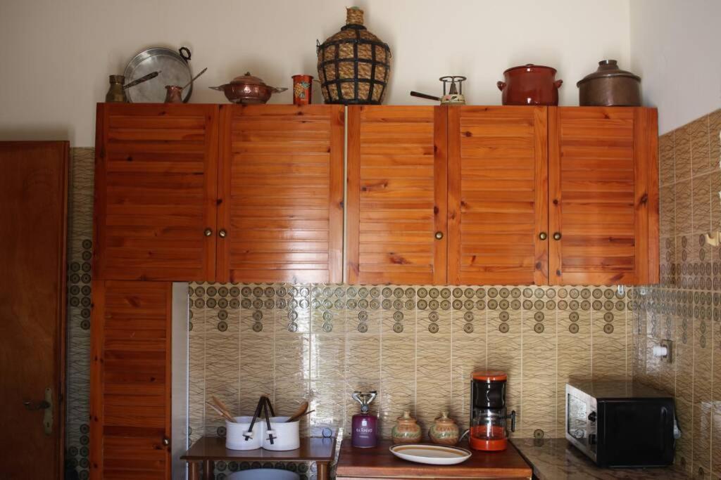 Velia Guesthouse กาลาวริตา ภายนอก รูปภาพ